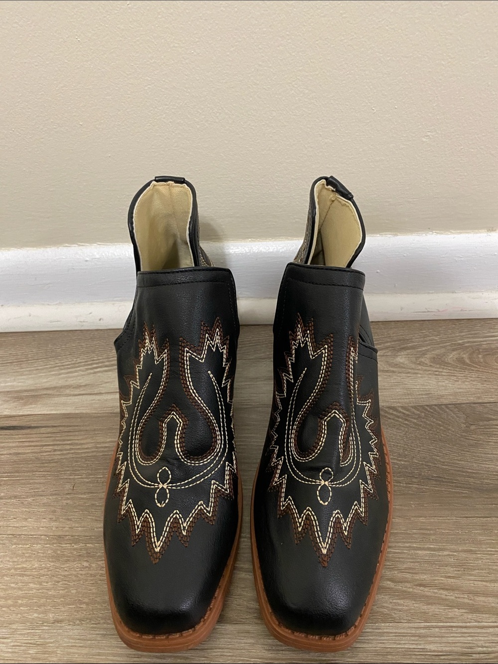 Black Western Ankle Boots with Brown Stitching